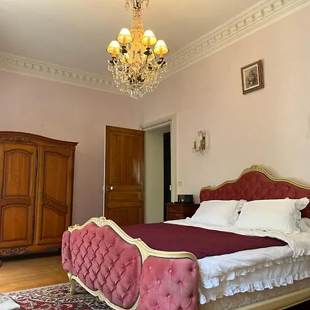 Demeure Des Payratons Bed & Breakfast *